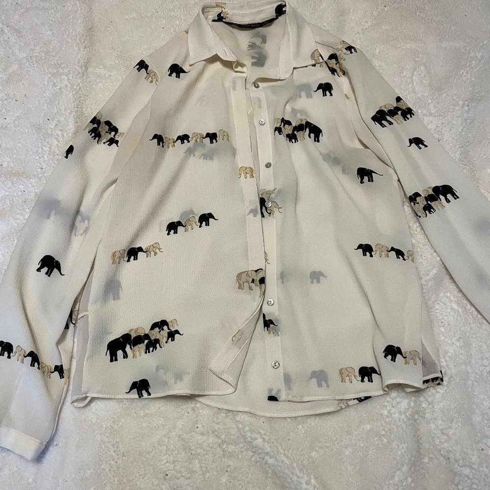 Zara long sleeve button down with elephants (XS)